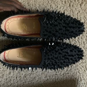 Louis spikes flat python